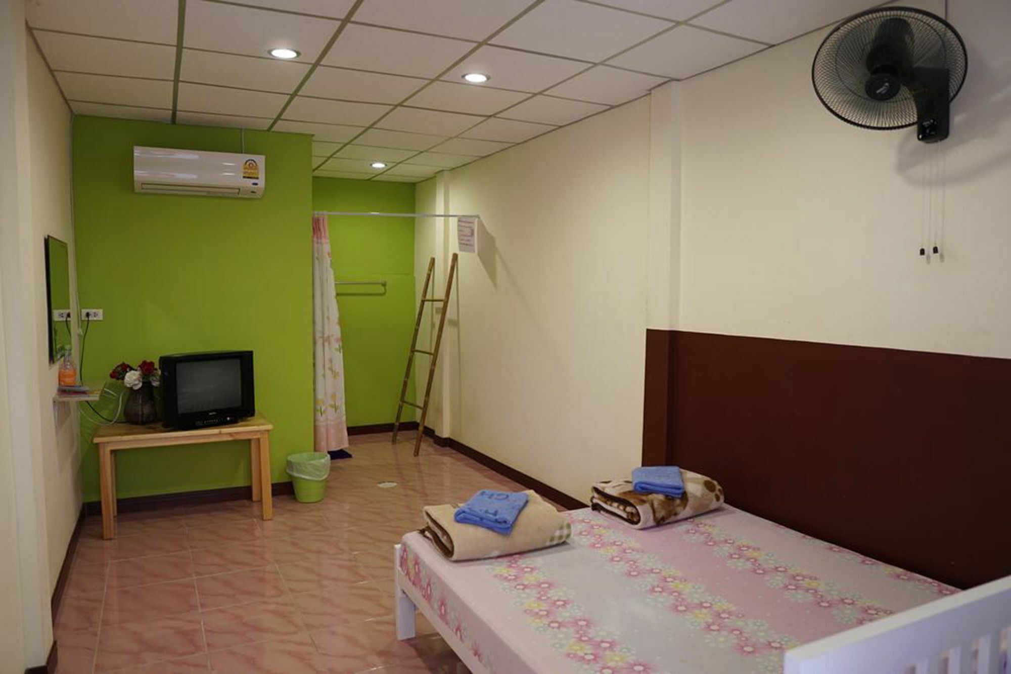 Winny Apartment Rayong Exteriér fotografie